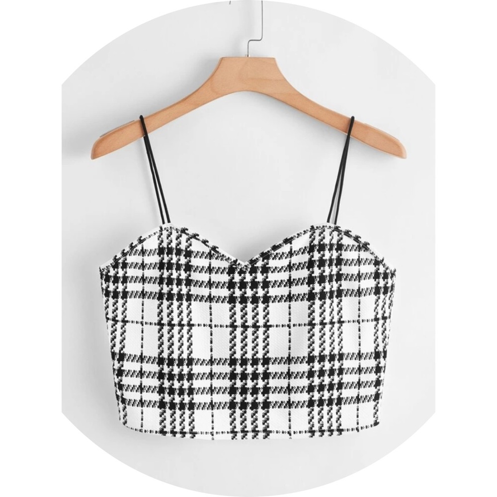 Plus Size Sweetheart Neck Plaid Crop Top, Size 2X